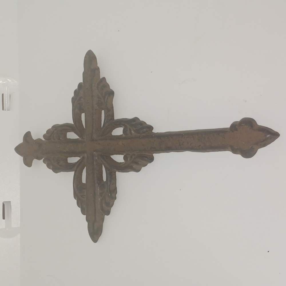 Cross made of heavy iron